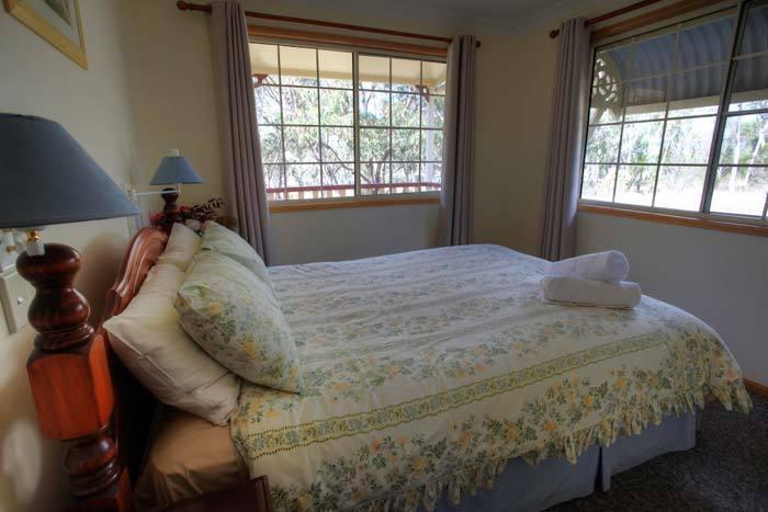 Accommodation Creek Cottages & Sundown View Suites Ballandean Zimmer foto